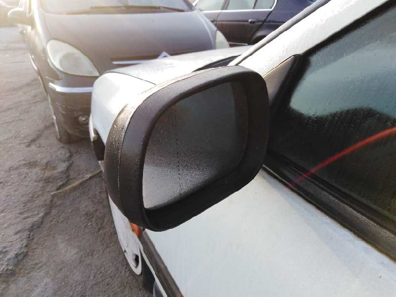 Recambio de retrovisor izquierdo para renault safrane (b54) 2.2 cat referencia OEM IAM 7701367779 0117365 