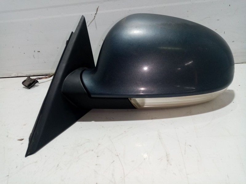 Recambio de retrovisor izquierdo para skoda superb (3u4) 1.9 tdi referencia OEM IAM 3B1857507T01C  