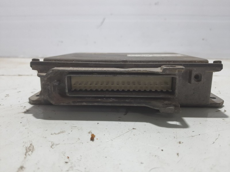 Recambio de modulo electronico para peugeot 106 (s2) 1.1 referencia OEM IAM 9620398980 0261203736 