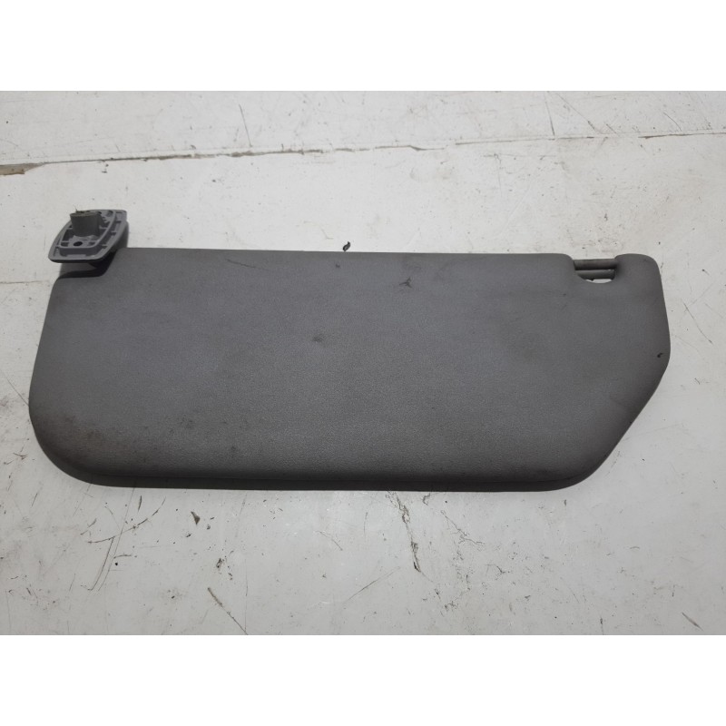 Recambio de parasol derecho para peugeot 106 (s2) 1.1 referencia OEM IAM 8143GA  