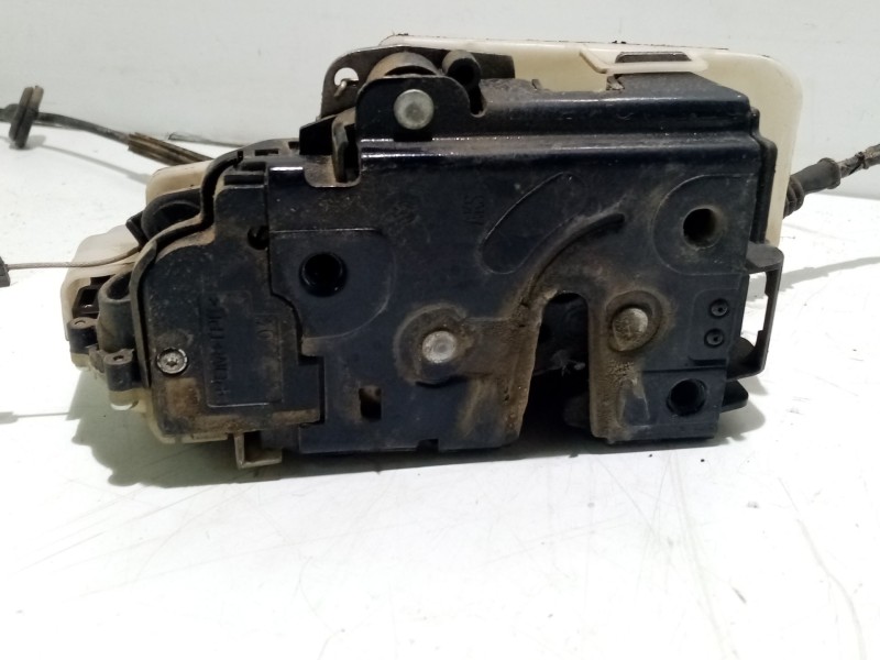 Recambio de cerradura puerta delantera derecha para skoda superb (3u4) 1.9 tdi referencia OEM IAM 3B1837016CA  