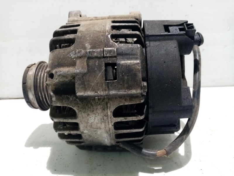 Recambio de alternador para skoda superb (3u4) 1.9 tdi referencia OEM IAM 038903018QX CAL15250AS CAL10155GS
