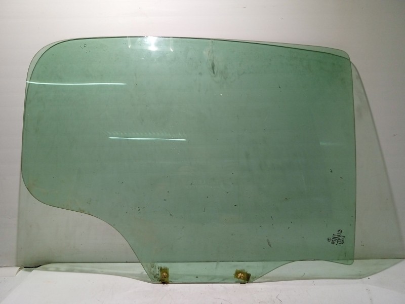 Recambio de luna trasera derecha para peugeot 207/207+ (wa_, wc_) 1.4 referencia OEM IAM 9204K8  