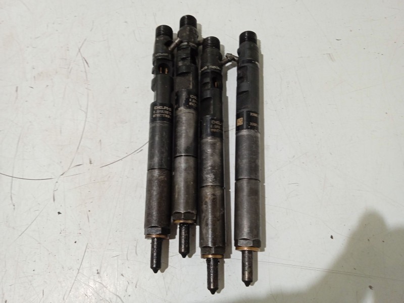 Recambio de inyector para kia carnival ii (gq) 2.9 crdi referencia OEM IAM 338004X500 338001X500  Recambio de inyector para kia carnival ii (gq) 2.9 crdi referencia OEM IAM 338004X500 338001X500