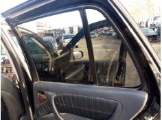 Recambio de elevalunas trasero derecho para mercedes-benz clase m (w163) 270 cdi (163.113) referencia OEM IAM A1638200242  A1637 2