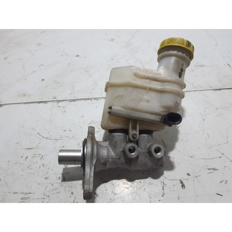 Recambio de bomba freno para opel corsa d referencia OEM IAM 558389  