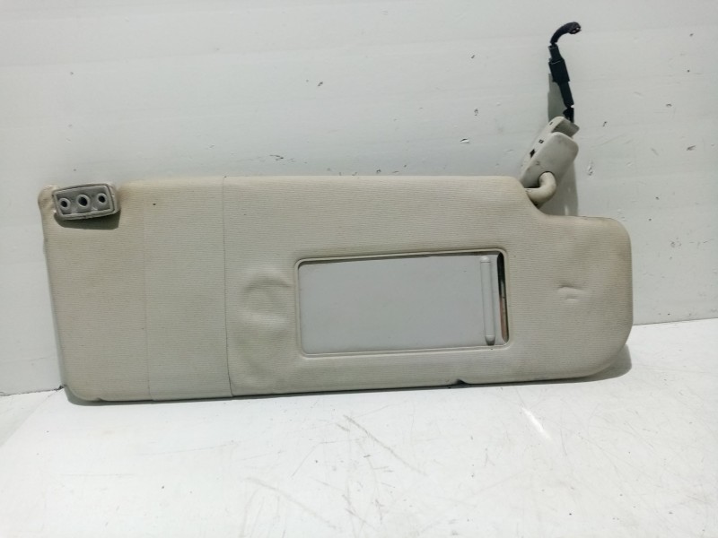 Recambio de parasol derecho para volkswagen passat berlina (3b3) referencia OEM IAM 3B0857552R3B4  