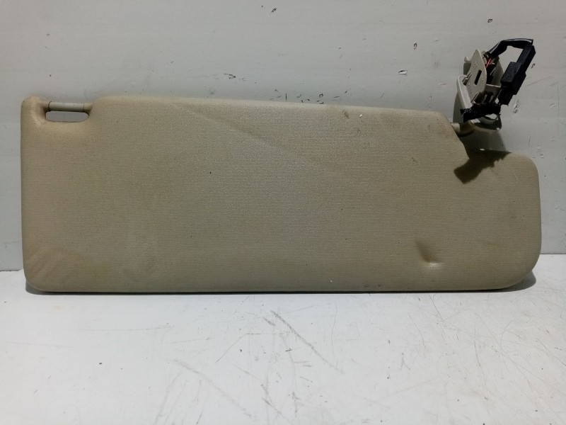 Recambio de parasol izquierdo para volkswagen passat berlina (3b3) referencia OEM IAM 3B0857551R3B4  