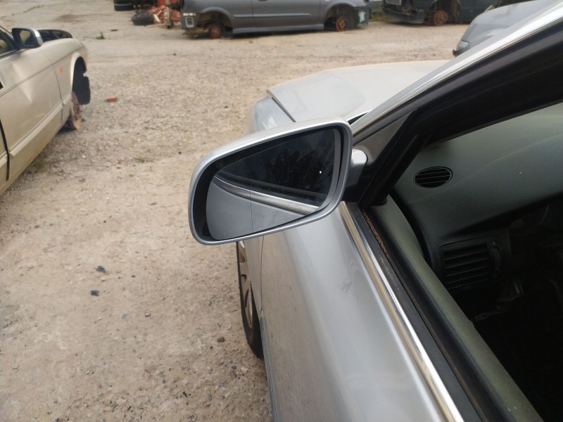 Recambio de retrovisor izquierdo para volkswagen passat berlina (3b3) referencia OEM IAM   