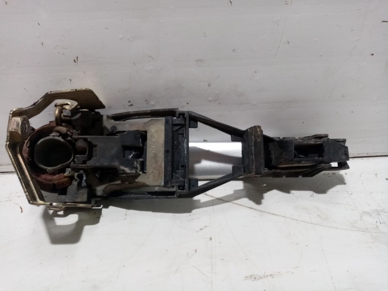 Recambio de maneta exterior delantera derecha para volkswagen passat berlina (3b3) referencia OEM IAM 3B0837207GGRU  