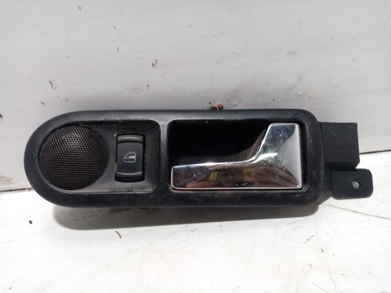 Recambio de maneta interior delantera derecha para volkswagen passat berlina (3b3) referencia OEM IAM 3B1837113L  