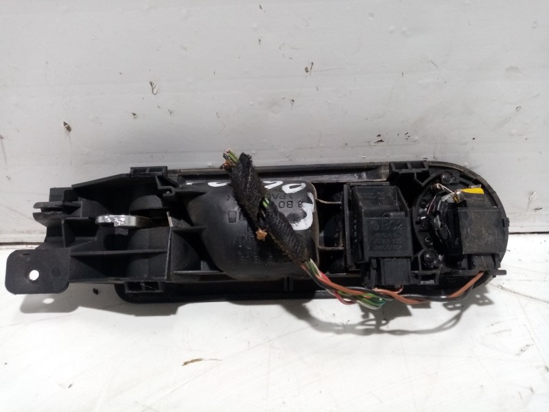 Recambio de maneta interior delantera derecha para volkswagen passat berlina (3b3) referencia OEM IAM 3B1837113L  