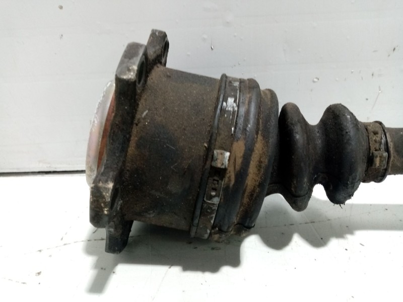 Recambio de transmision delantera derecha para volkswagen passat berlina (3b3) referencia OEM IAM 8E0501203BX  