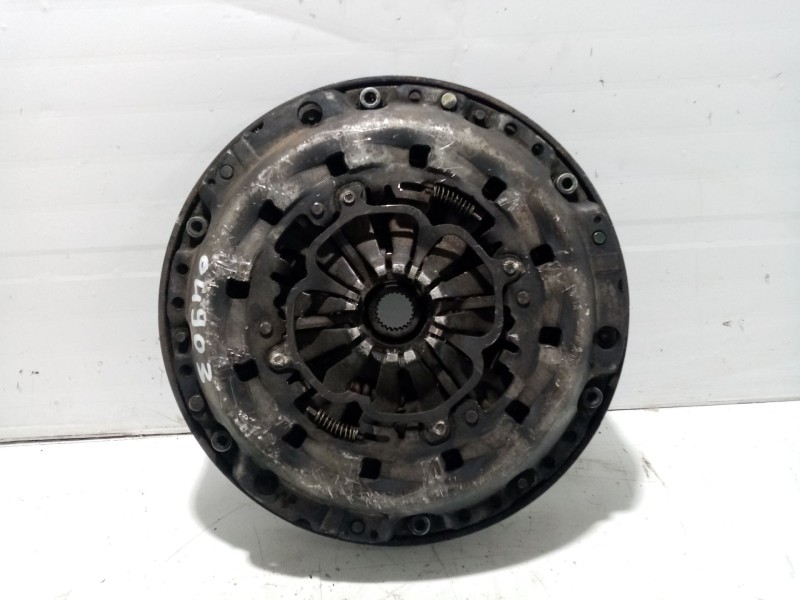 Recambio de volante motor para volkswagen passat berlina (3b3) referencia OEM IAM 058105266H  