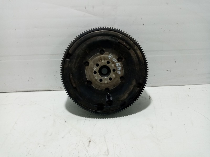 Recambio de volante motor para volkswagen passat berlina (3b3) referencia OEM IAM 058105266H  