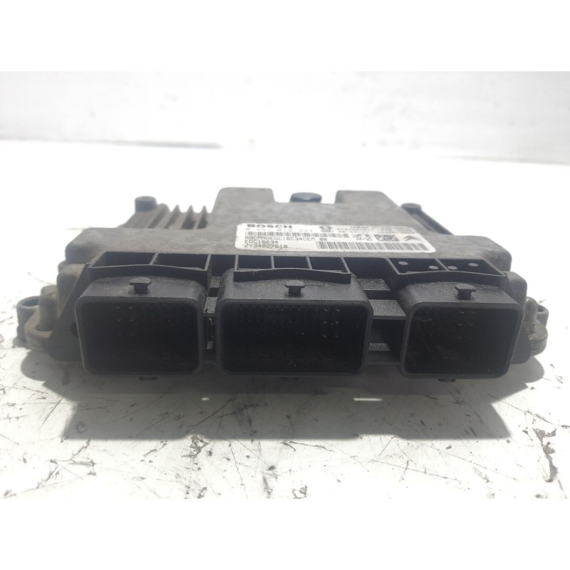 Recambio de modulo electronico para suzuki santana 350 referencia OEM IAM 1039S15650 0281013333 EDC16C34