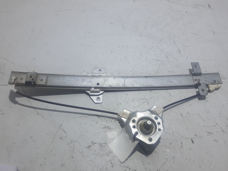 Recambio de motor elevalunas trasero izquierdo para suzuki santana 350 referencia OEM IAM 325415  