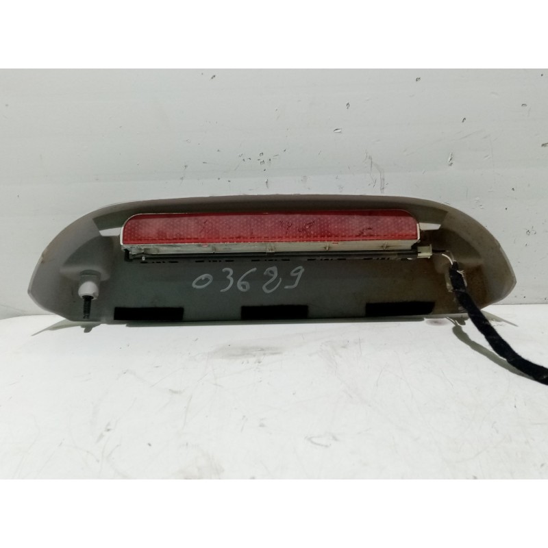 Recambio de luz central de freno para peugeot bipper referencia OEM IAM 6351ES  