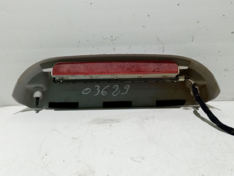 Recambio de luz central de freno para peugeot bipper referencia OEM IAM 6351ES  