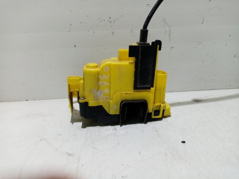 Recambio de cerradura puerta delantera derecha para peugeot bipper referencia OEM IAM 1365225080  