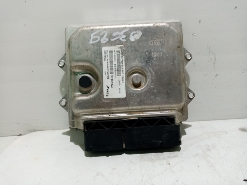 Recambio de centralita motor uce para peugeot bipper referencia OEM IAM 51908948 9RNV27J9L 