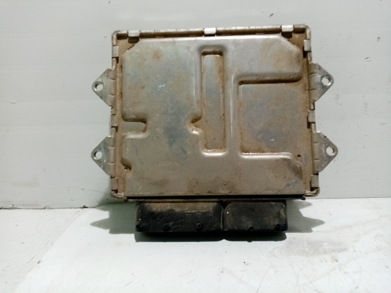 Recambio de centralita motor uce para peugeot bipper referencia OEM IAM 51908948 9RNV27J9L 