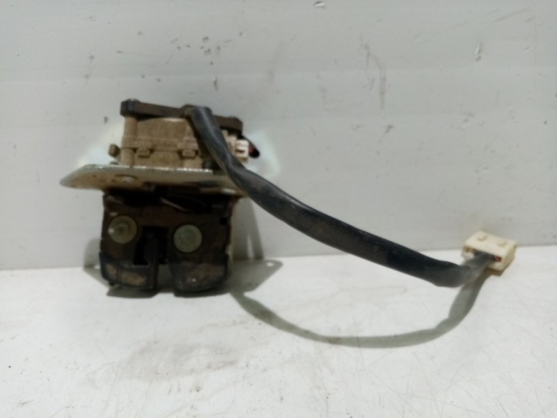 Recambio de cerradura maletero / porton para peugeot bipper referencia OEM IAM 8719G3  