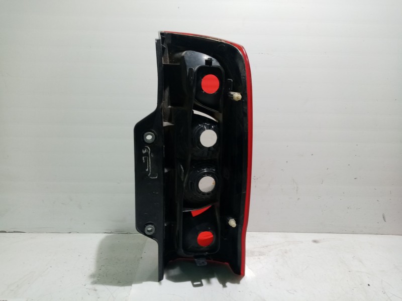 Recambio de piloto trasero izquierdo para peugeot bipper referencia OEM IAM 6350EV 6350JH 