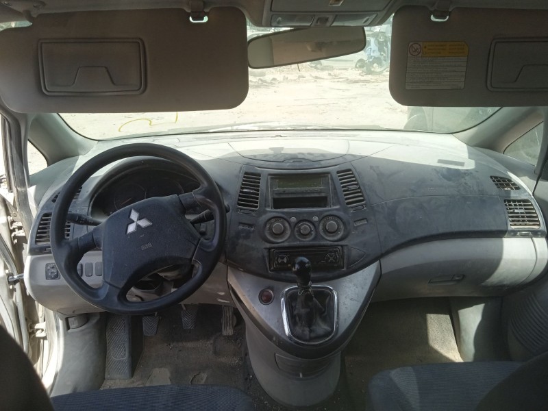 mitsubishi grandis (na_w) del año 2007