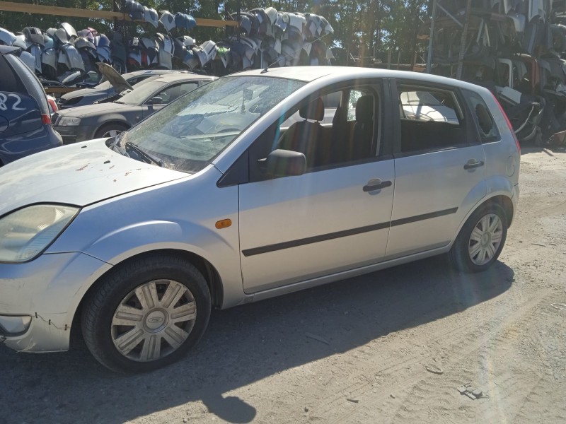 ford fiesta v (jh_, jd_) del año 2004