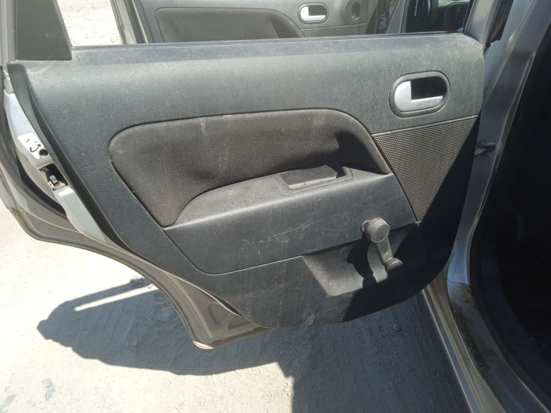 ford fiesta v (jh_, jd_) del año 2004