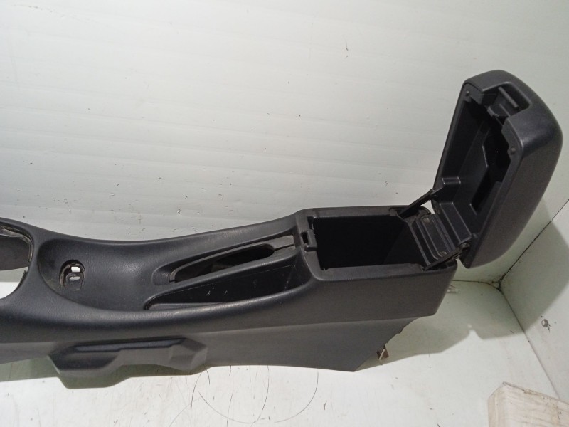 Recambio de consola central para nissan almera (n16/e) 1.5 16v cat referencia OEM IAM 969105M300  