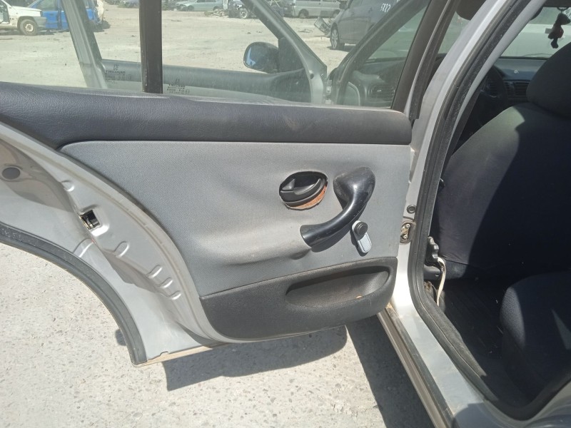 peugeot 406 break (8e/f) del año 2000