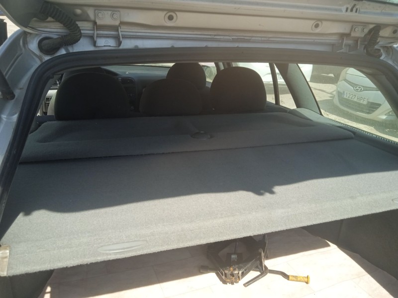 peugeot 406 break (8e/f) del año 2000