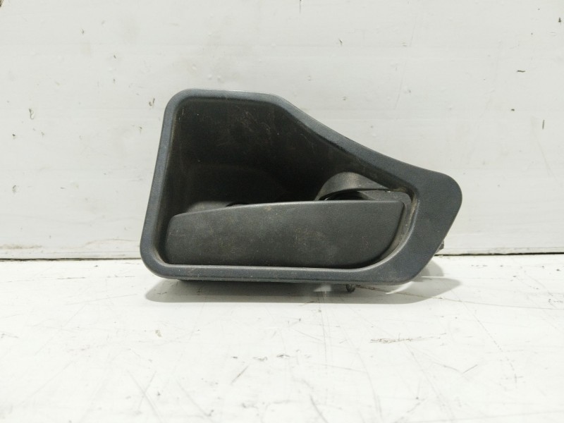 Recambio de maneta interior delantera derecha para peugeot bipper referencia OEM IAM 7354612440  