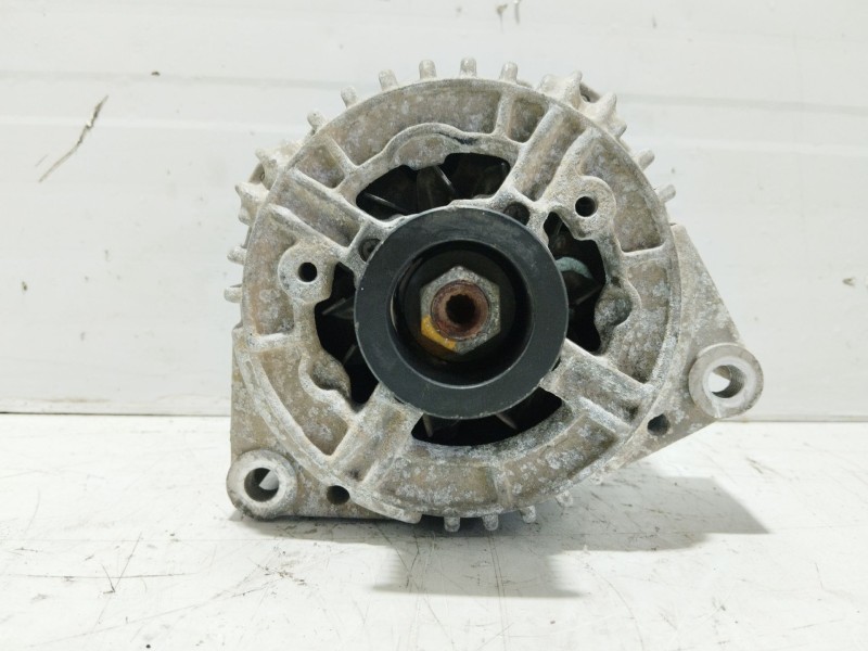 Recambio de alternador para mercedes-benz clase m (w163) 320 (163.154) referencia OEM IAM 010154810280  
