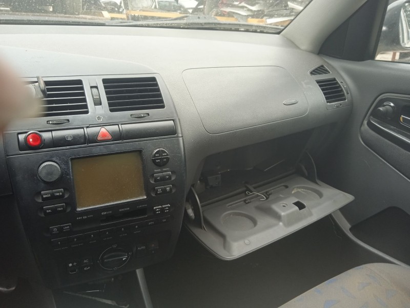 seat cordoba vario (6k5) del año 2001