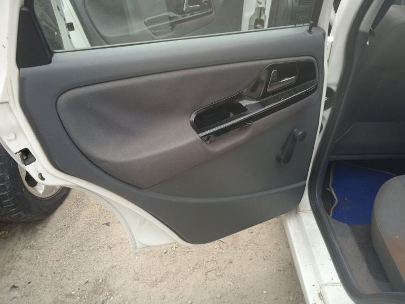 seat cordoba vario (6k5) del año 2001