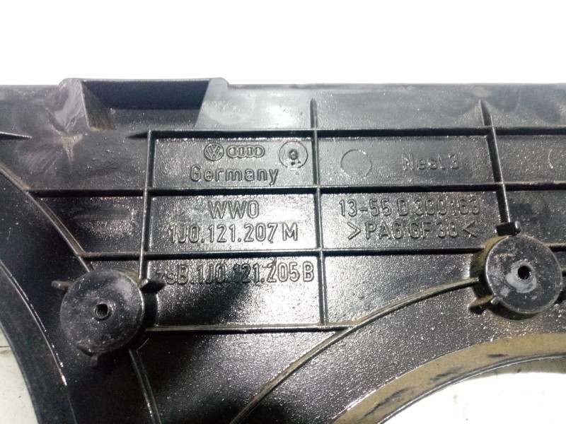 Recambio de moldura para skoda octavia berlina (1u2) ambiente referencia OEM IAM 1J0121207M  