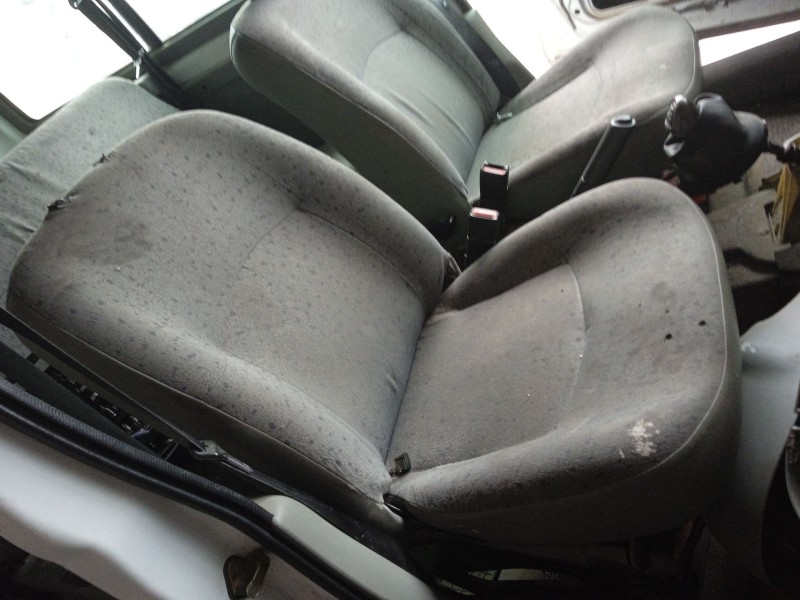 Recambio de asiento delantero derecho para renault kangoo (kc0/1_) 1.5 dci (kc07) referencia OEM IAM 7701055733 7701046153 77010
