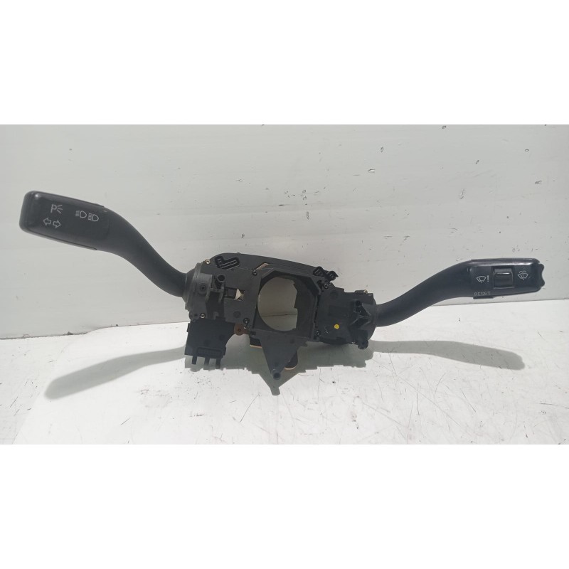 Recambio de mando volante para audi a4 b6 avant (8e5) 2.5 tdi quattro referencia OEM IAM 8E0953503B  