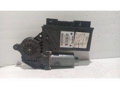 Recambio de motor elevalunas trasero izquierdo para audi a4 b6 avant (8e5) 2.5 tdi quattro referencia OEM IAM 0130821767  