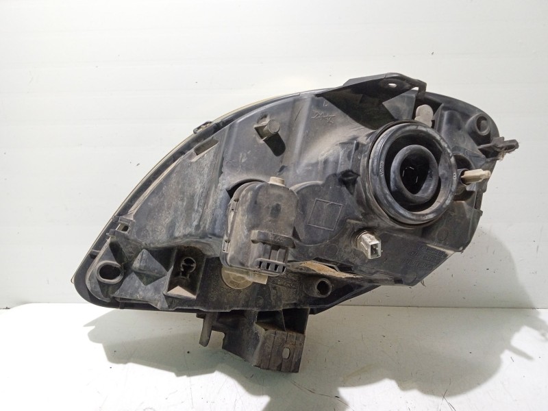 Recambio de faro derecho para renault kangoo (kc0/1_) 1.5 dci (kc07) referencia OEM IAM 8200236591  