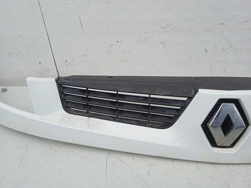 Recambio de rejilla delantera para renault kangoo (kc0/1_) 1.5 dci (kc07) referencia OEM IAM 8200150629 7701056411 7701056406
