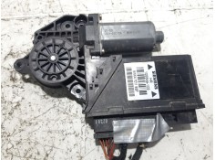 Recambio de motor elevalunas trasero derecho para audi a4 berlina (8e) referencia OEM IAM 8E0959802E 0130821766 5WK47011BBF 2