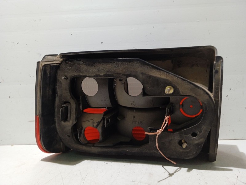 Recambio de piloto trasero derecho para seat ibiza ii (6k1) 1.4 i referencia OEM IAM 6K6945112  