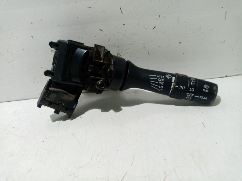 Recambio de mando limpia para toyota auris 1.4 turbodiesel cat referencia OEM IAM 0241017F243  