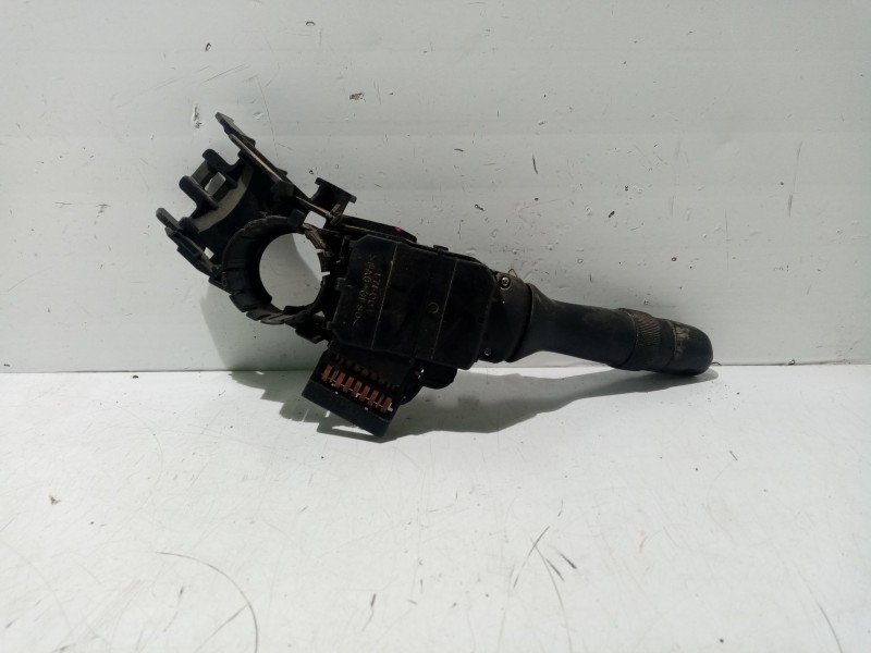 Recambio de mando intermitentes para toyota auris 1.4 turbodiesel cat referencia OEM IAM 0230017F246  