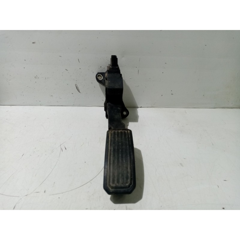 Recambio de pedal acelerador para toyota auris 1.4 turbodiesel cat referencia OEM IAM 7423202540  