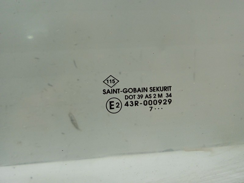 Recambio de luna delantera izquierda para renault kangoo (kc0/1_) 1.5 dci referencia OEM IAM 7701475290  